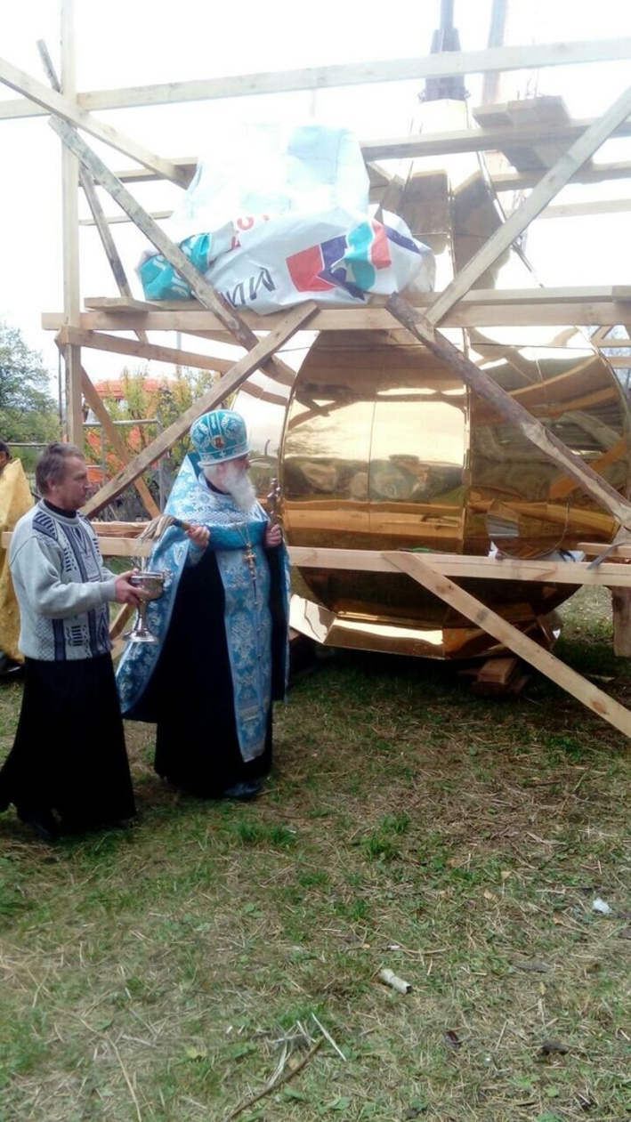 Освящение куполов в храме села Осинцево Кишертского района